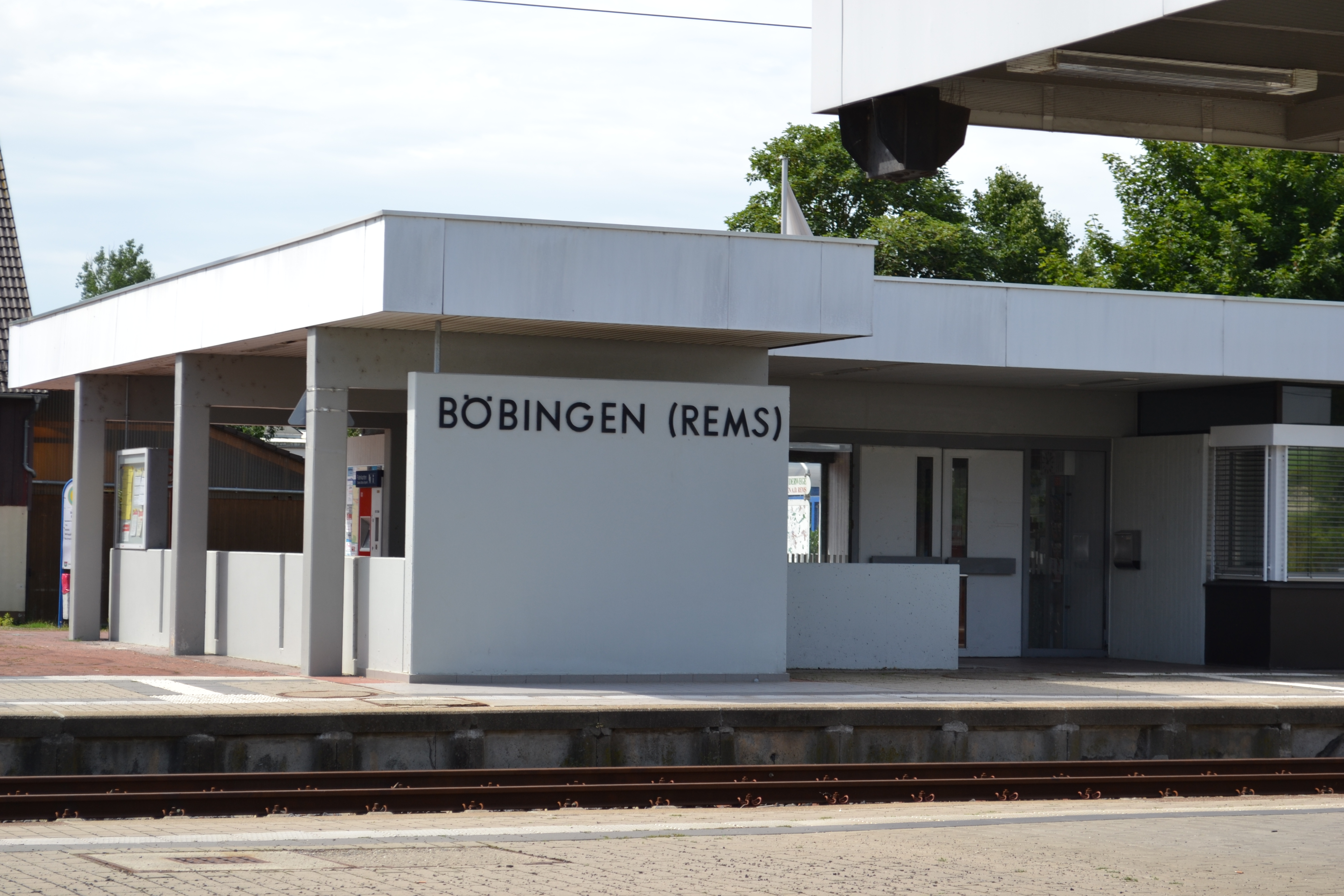  Bahnhof Böbingen 